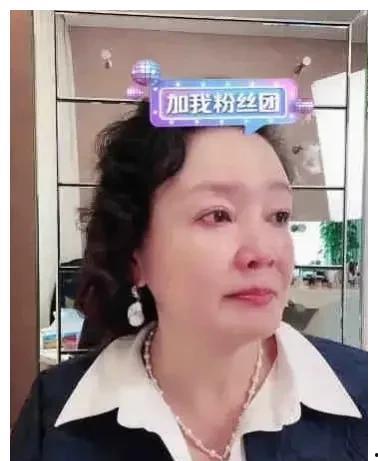 娱乐圈大瓜吃瓜是谁啊视频,揭秘“娱乐圈大瓜吃瓜”背后的神秘人物  第3张