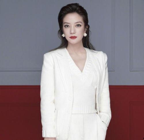 吃瓜娱乐图片头像女的,揭秘吃瓜娱乐界女神风采  第2张