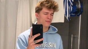 娱乐吃瓜解说博主有哪些,跟随吃瓜博主探寻明星幕后故事 第3张 娱乐吃瓜解说博主有哪些,跟随吃瓜博主探寻明星幕后故事 第3张