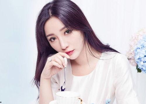 娱乐吃瓜最近凉的女演员,盘点近期陨落的女星之谜 第2张 娱乐吃瓜最近凉的女演员,盘点近期陨落的女星之谜 第2张