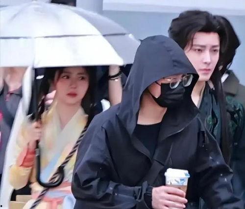 综艺娱乐八卦吃瓜视频,吃瓜视频背后的娱乐八卦风云 第2张 综艺娱乐八卦吃瓜视频,吃瓜视频背后的娱乐八卦风云 第2张