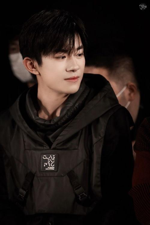 娱乐圈吃瓜爆料视频,吃瓜视频背后的惊人真相  第3张