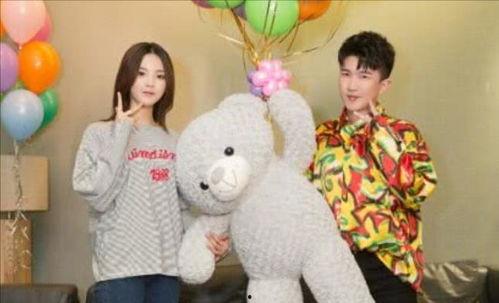 娱乐圈吃瓜的博主,明星背后的惊人真相! 第3张 娱乐圈吃瓜的博主,明星背后的惊人真相! 第3张