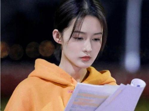 娱乐吃瓜君李沁是谁,娱乐圈的清新“吃瓜”女神 第3张 娱乐吃瓜君李沁是谁,娱乐圈的清新“吃瓜”女神 第3张