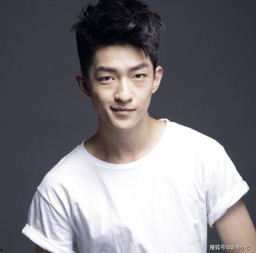 娱乐圈吃瓜爆料陈立农,揭秘明星背后的真实故事 第2张 娱乐圈吃瓜爆料陈立农,揭秘明星背后的真实故事 第2张