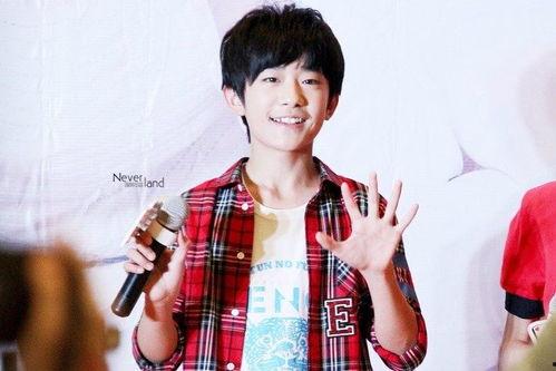 娱乐吃瓜君易烊千玺,娱乐吃瓜界的焦点人物  第2张