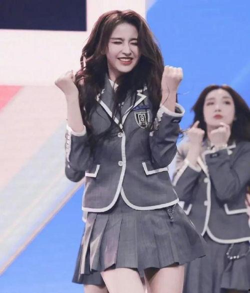 娱乐圈吃瓜小糖糖,揭秘明星背后的甜蜜与苦涩  第3张