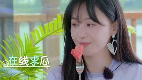 娱乐吃瓜酱妮妮在线观看,妮妮在线观看,揭秘明星幕后故事 第3张 娱乐吃瓜酱妮妮在线观看,妮妮在线观看,揭秘明星幕后故事 第3张