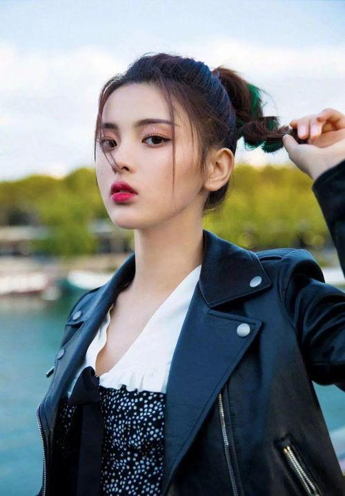 娱乐吃瓜演员表介绍图片,揭秘明星阵容背后的故事  第3张