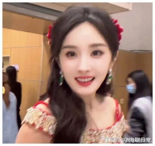 娱乐吃瓜酱40秒视频,娱乐吃瓜酱独家爆料,明星幕后故事大公开! 第2张 娱乐吃瓜酱40秒视频,娱乐吃瓜酱独家爆料,明星幕后故事大公开! 第2张