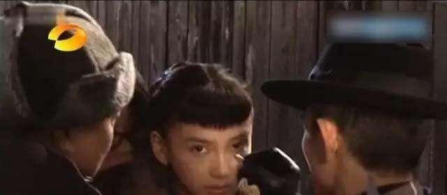 抖个大包袱娱乐吃瓜视频,娱乐吃瓜视频背后的趣味与真相 第3张 抖个大包袱娱乐吃瓜视频,娱乐吃瓜视频背后的趣味与真相 第3张