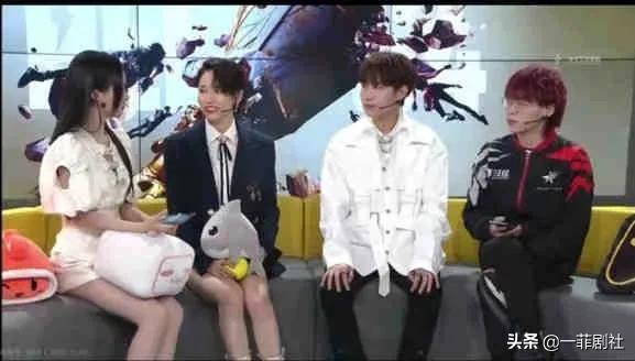娱乐圈小娱吃瓜前线,揭秘明星幕后故事,独家爆料等你来探! 第3张 娱乐圈小娱吃瓜前线,揭秘明星幕后故事,独家爆料等你来探! 第3张