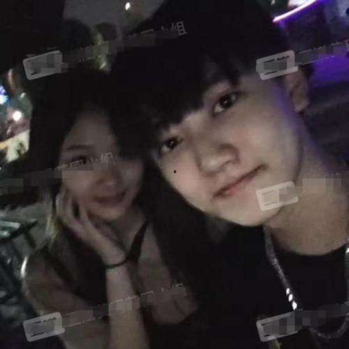 李易峰娱乐吃瓜视频播放,揭秘明星幕后生活 第2张 李易峰娱乐吃瓜视频播放,揭秘明星幕后生活 第2张
