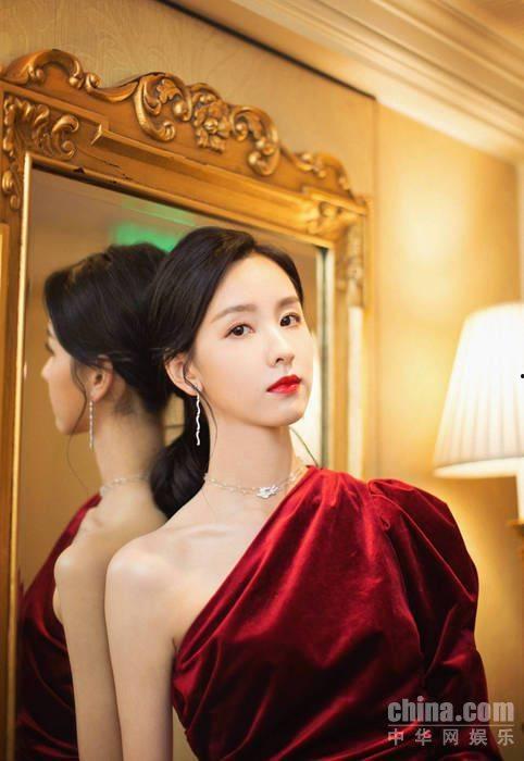 娱乐圈吃瓜爆红txt,揭秘明星们的“瓜田”传奇 第3张 娱乐圈吃瓜爆红txt,揭秘明星们的“瓜田”传奇 第3张